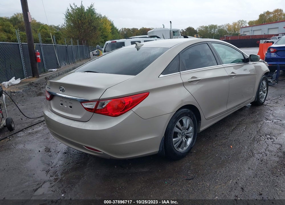 2011 HYUNDAI SONATA GLS VIN: 5NPEB4AC7BH194385
