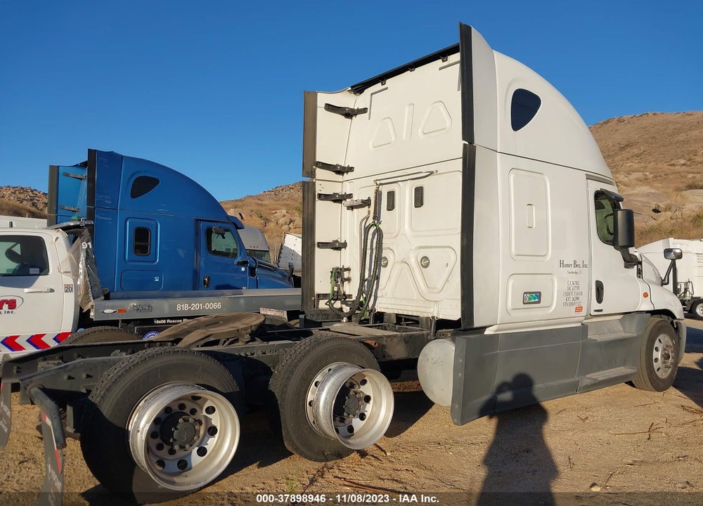 2017 FREIGHTLINER CASCADIA 125 VIN: 3AKJGLDR7HSHV1522