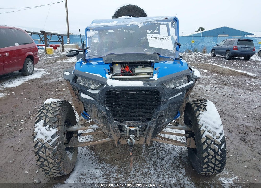 2018 POLARIS RZR XP 4 TURBO EPS VIN: 3NSVFE923JF419631