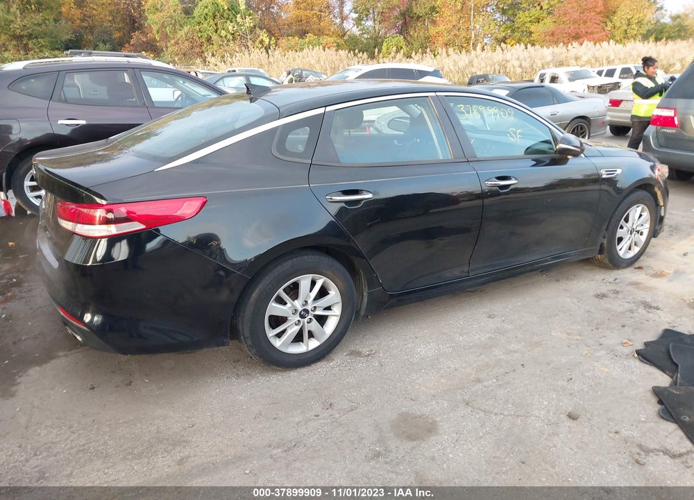 2016 KIA OPTIMA LX VIN: 5XXGT4L37GG020113