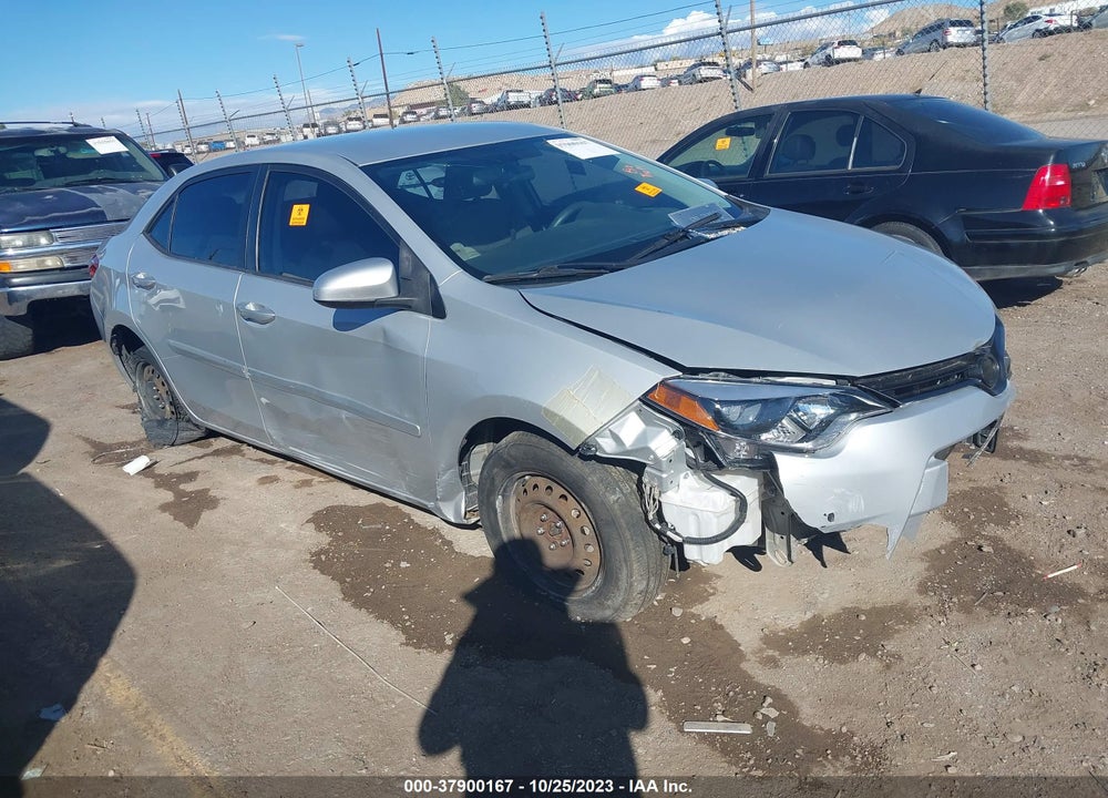 2015 TOYOTA COROLLA LE VIN: 5YFBURHE2FP227769