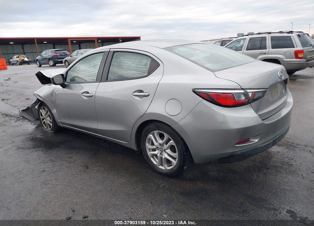 2016 SCION IA VIN: 3MYDLBZVXGY139816