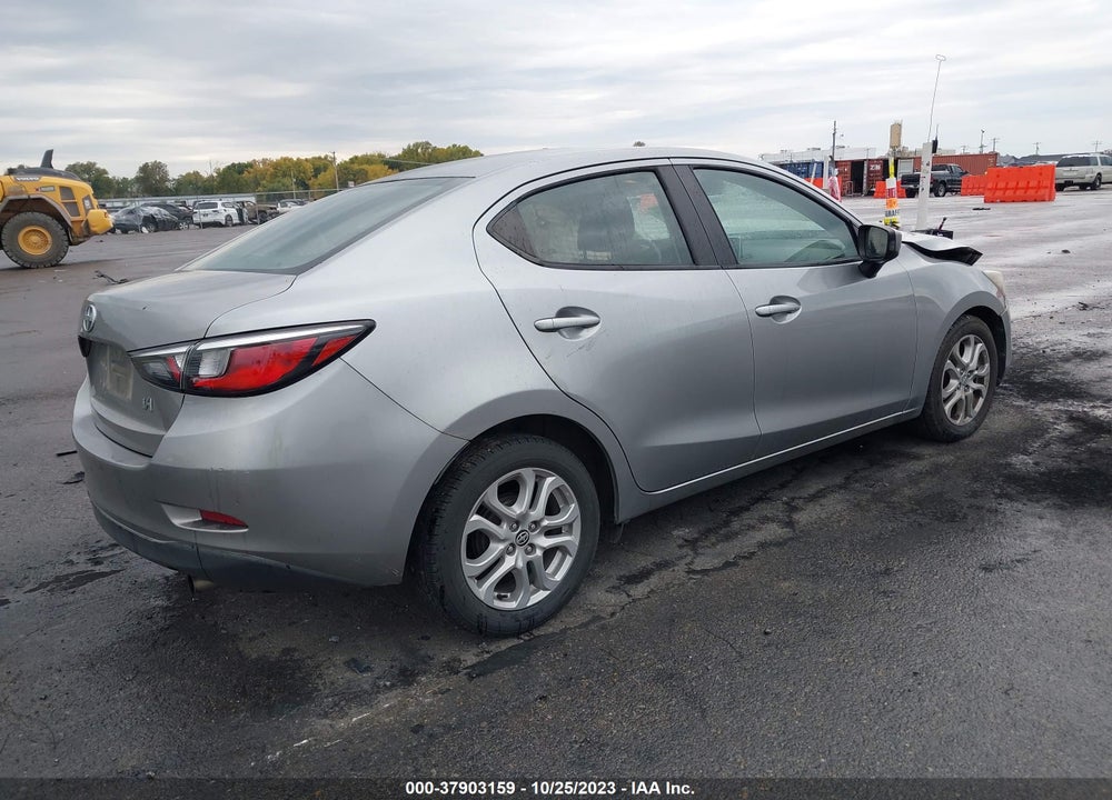 2016 SCION IA VIN: 3MYDLBZVXGY139816