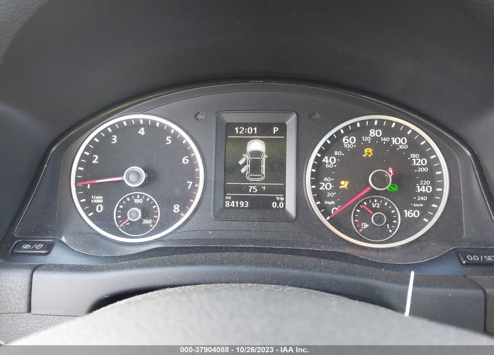 2016 VOLKSWAGEN TIGUAN S VIN: WVGBV7AX0GW009234