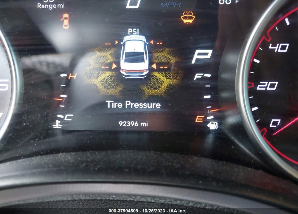 2019 DODGE CHARGER VIN: 2C3CDXBG4KH670383