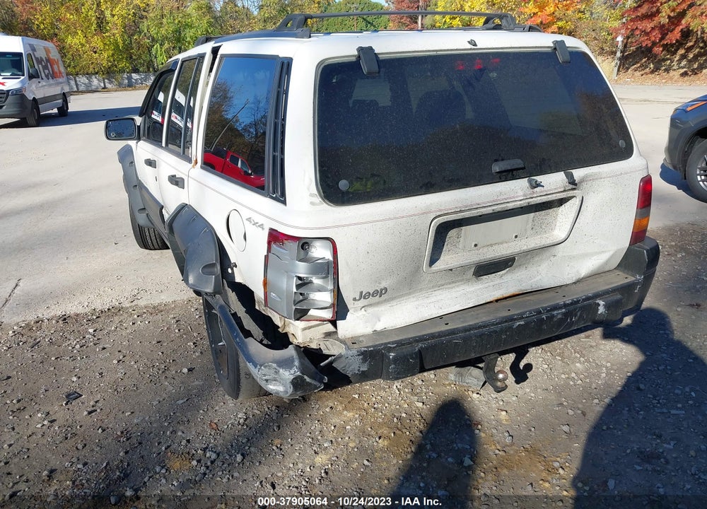 1998 JEEP GRAND CHEROKEE LAREDO VIN: 1J4GZ58S0WC138968