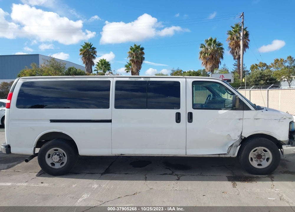 2012 GMC SAVANA 3500 LT VIN: 1GJZ71FAXC1170012