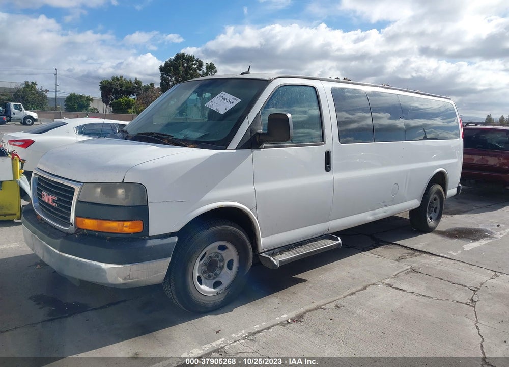 2012 GMC SAVANA 3500 LT VIN: 1GJZ71FAXC1170012