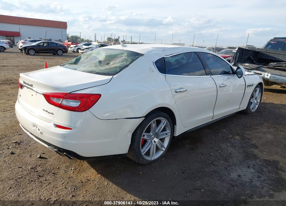 2015 MASERATI QUATTROPORTE S Q4 VIN: ZAM56RRA8F1131017