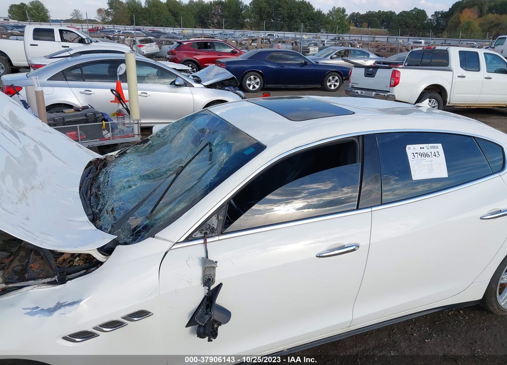 2015 MASERATI QUATTROPORTE S Q4 VIN: ZAM56RRA8F1131017