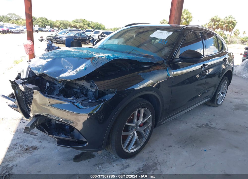 2018 ALFA ROMEO STELVIO TI SPORT AWD VIN: ZASFAKNN3J7B76743