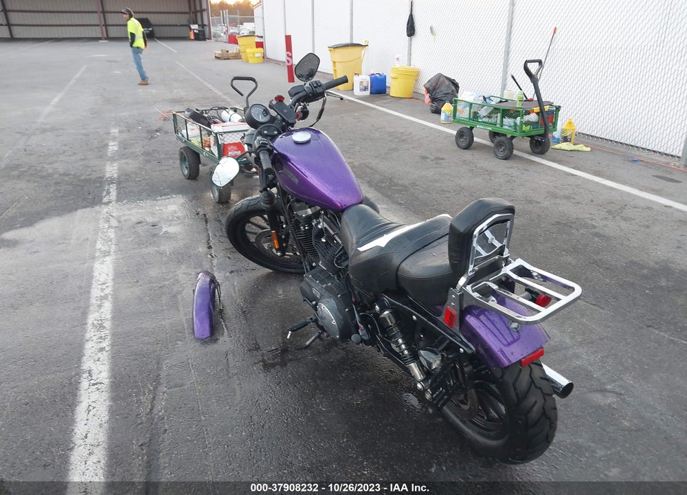 2014 HARLEY-DAVIDSON XL883 IRON 883 VIN: 1HD4LE212EC405079