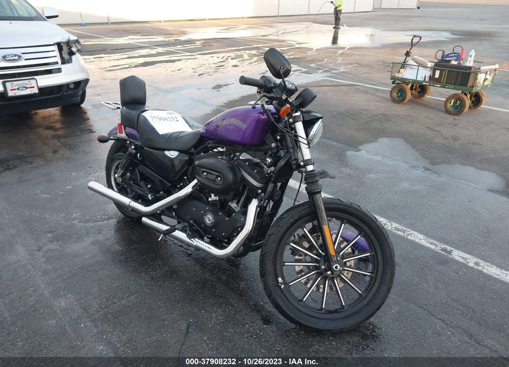 2014 HARLEY-DAVIDSON XL883 IRON 883 VIN: 1HD4LE212EC405079