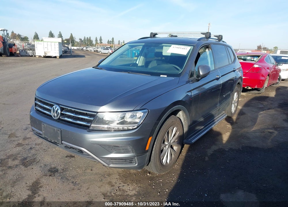 2018 VOLKSWAGEN TIGUAN 2.0T S VIN: 3VV1B7AX1JM052367