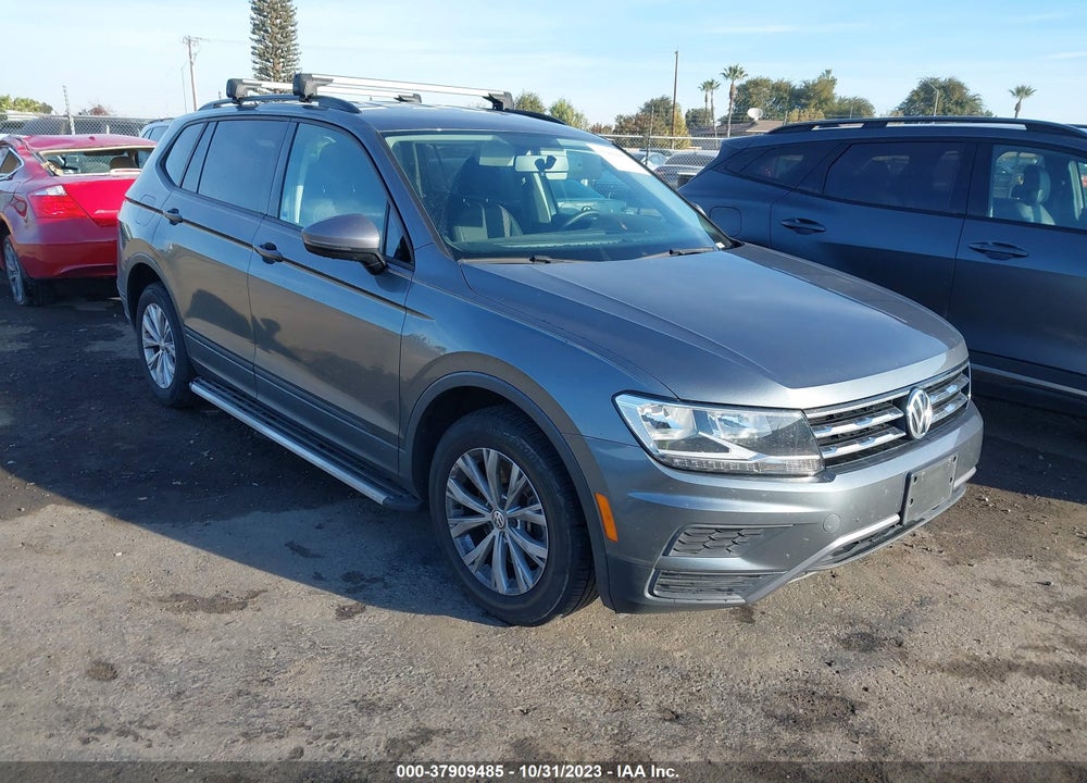 2018 VOLKSWAGEN TIGUAN 2.0T S VIN: 3VV1B7AX1JM052367