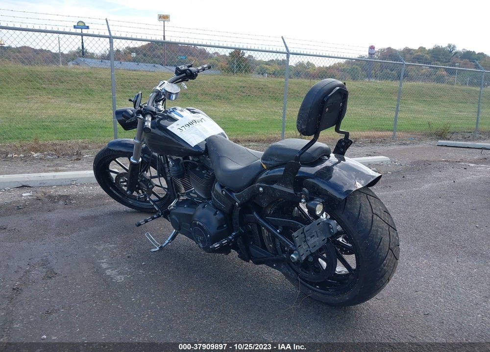 2013 HARLEY-DAVIDSON FXSB BREAKOUT VIN: 1HD1BFV26DB041141