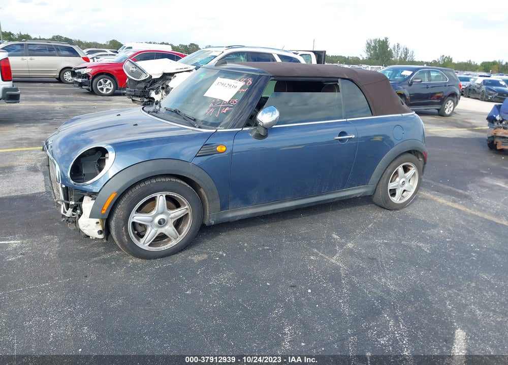 2009 MINI COOPER VIN: WMWMR33509TU95048