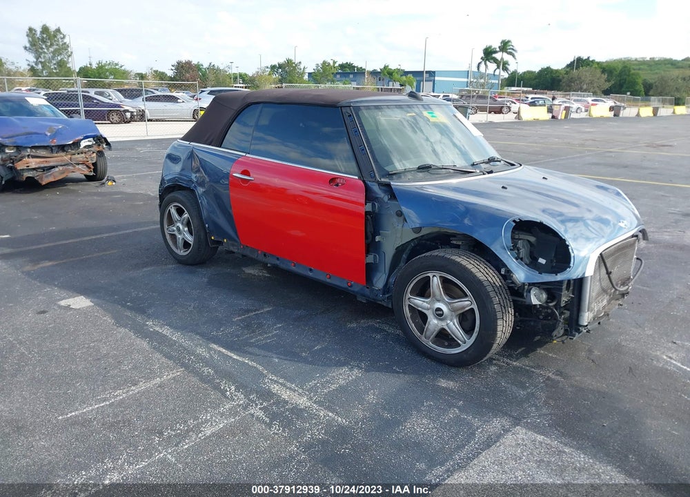 2009 MINI COOPER VIN: WMWMR33509TU95048