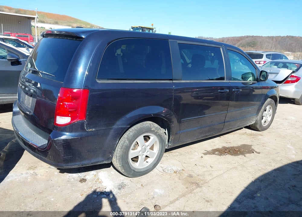 2011 DODGE GRAND CARAVAN MAINSTREET VIN: 2D4RN3DG7BR742313