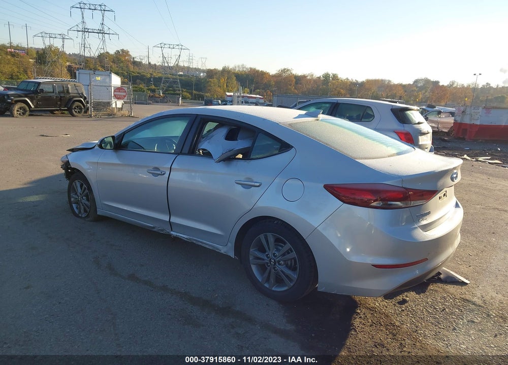 2017 HYUNDAI ELANTRA SE VIN: 5NPD84LF3HH210379
