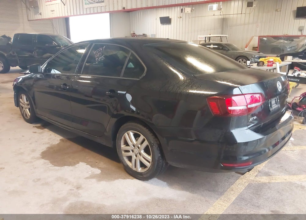 2018 VOLKSWAGEN JETTA 1.4T S VIN: 3VW2B7AJ8JM246163