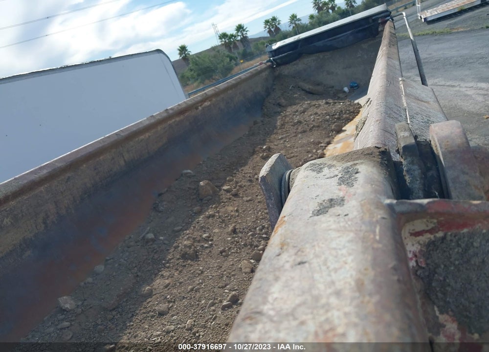 1985 RELIANCE TRAILER MFG DUMP VIN: 1RESC6206FC851238