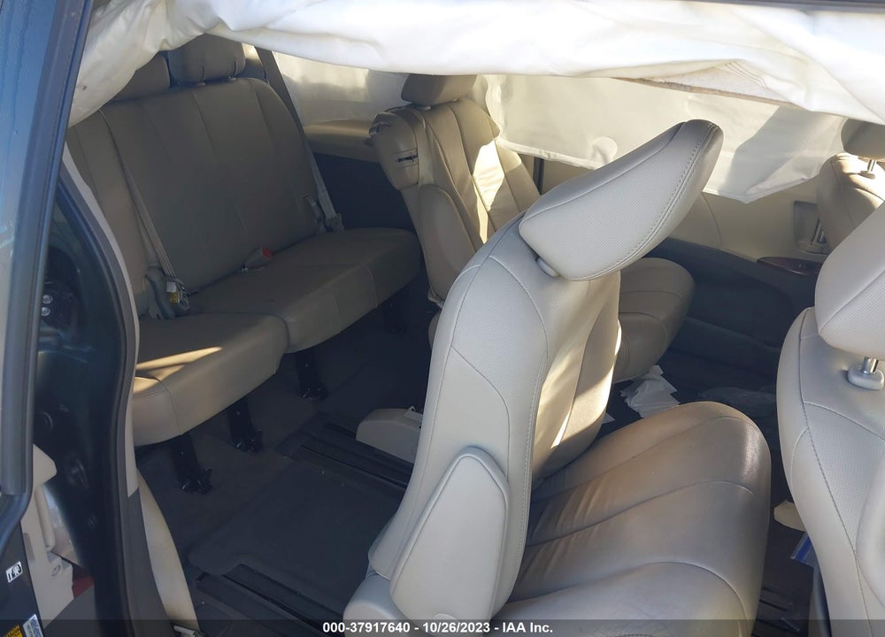 2014 TOYOTA SIENNA XLE V6 8 PASSENGER VIN: 5TDYK3DCXES454294