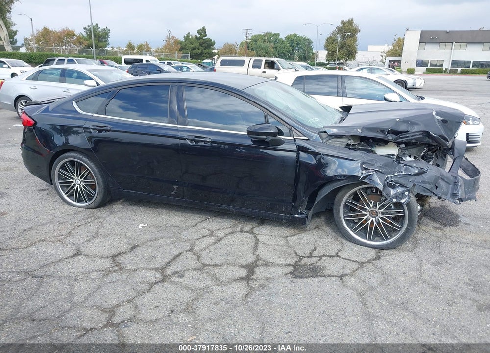 2020 FORD FUSION SE VIN: 3FA6P0HD8LR113914