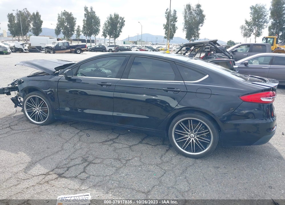2020 FORD FUSION SE VIN: 3FA6P0HD8LR113914