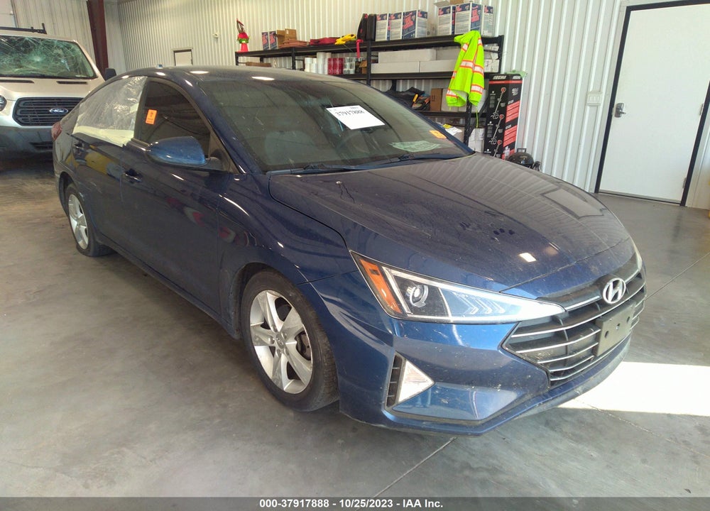 2020 HYUNDAI ELANTRA SEL VIN: 5NPD84LFXLH567566