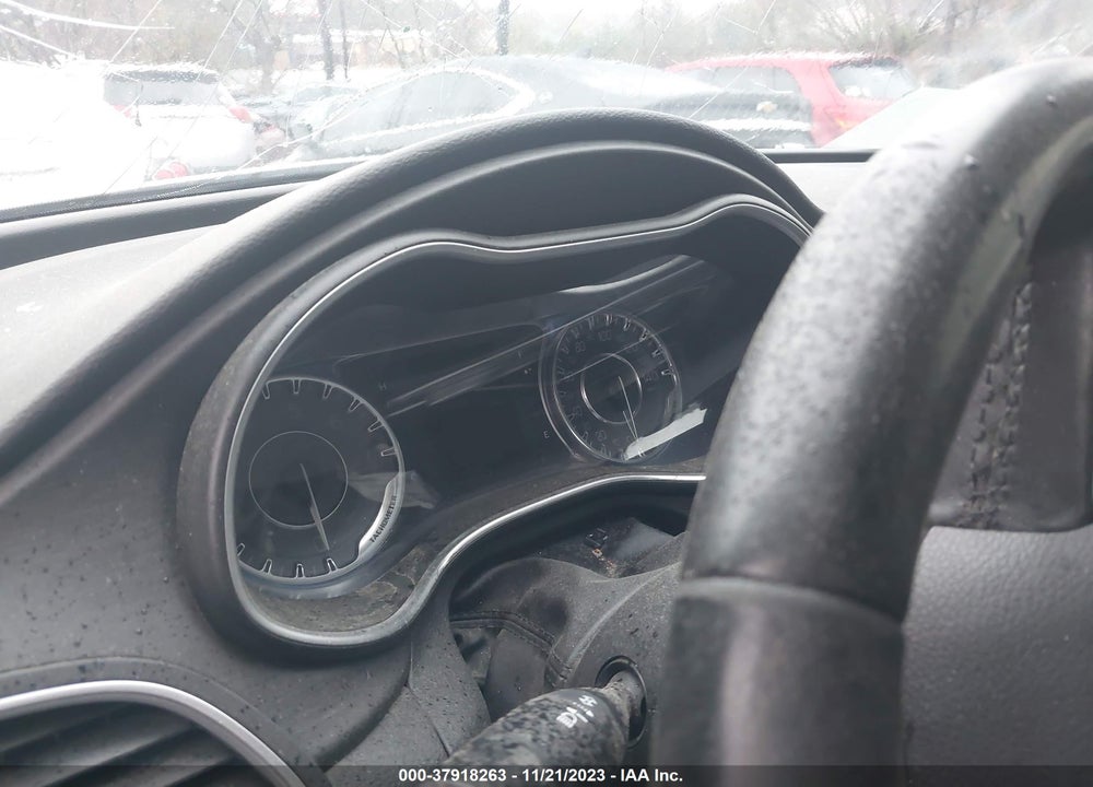 2016 CHRYSLER 200 LIMITED VIN: 1C3CCCAB9GN131872