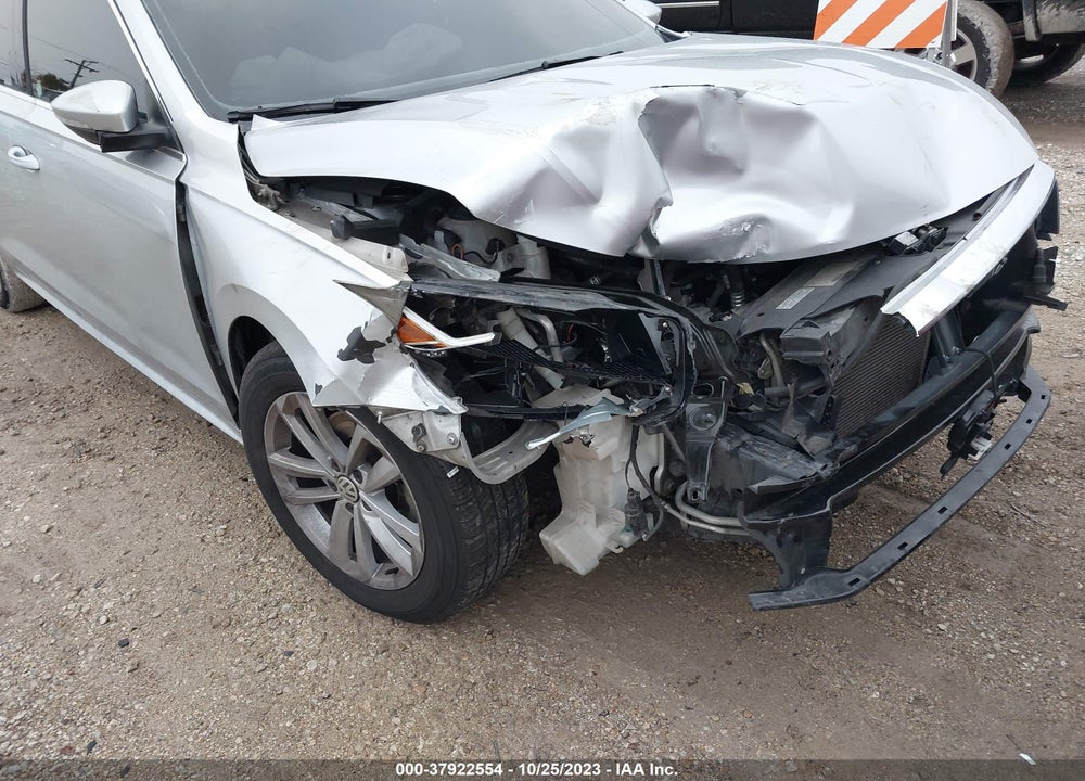2020 VOLKSWAGEN PASSAT 2.0T SE VIN: 1VWSA7A32LC009144