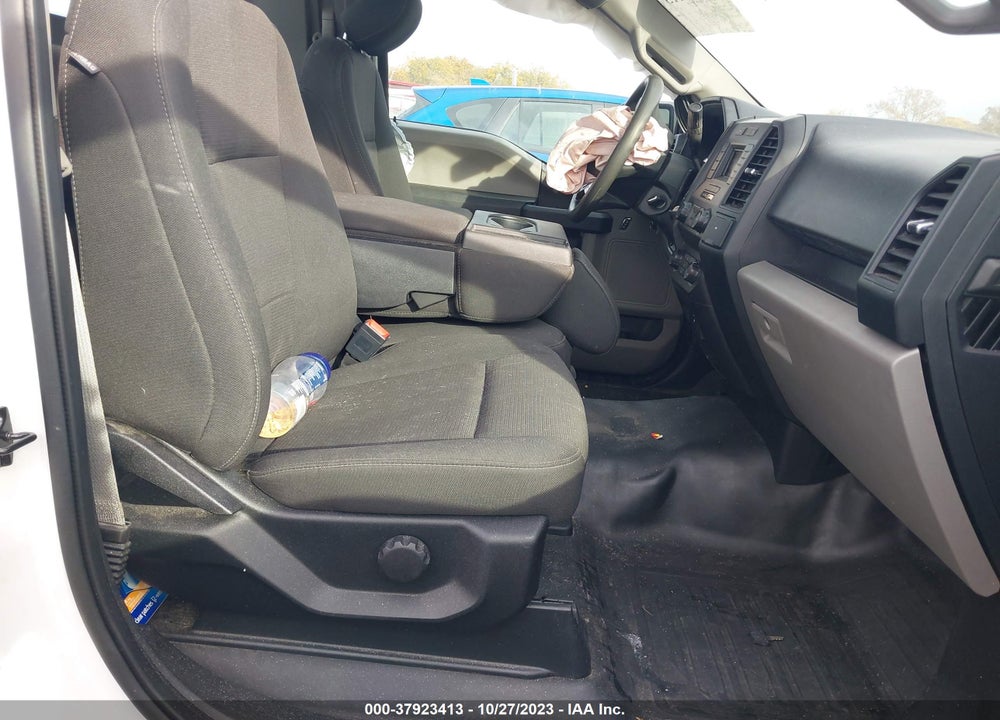 2019 FORD F-150 XL VIN: 1FTMF1C53KKD60190