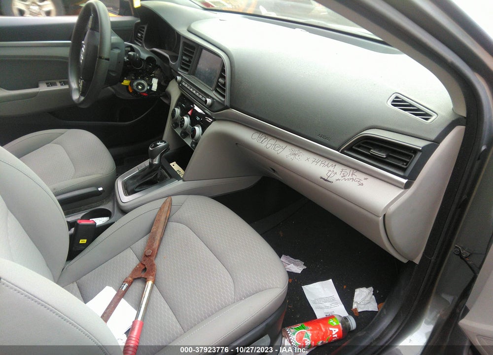 2019 HYUNDAI ELANTRA SEL VIN: KMHD84LF3KU816032