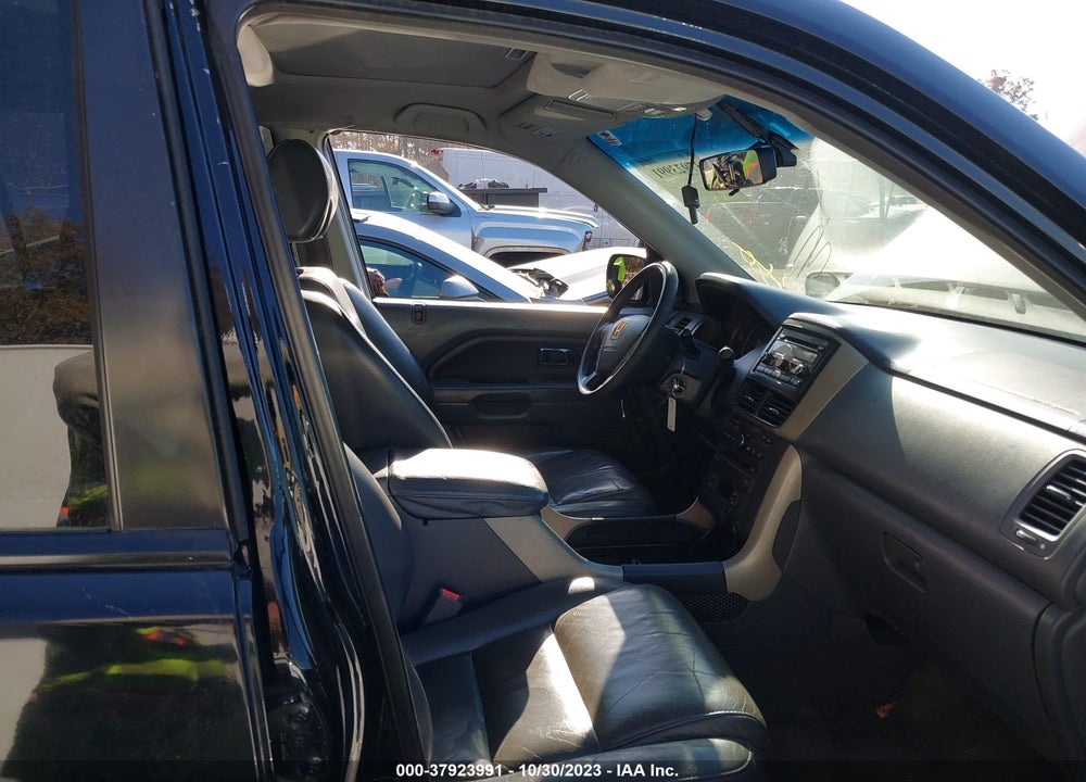 2007 HONDA PILOT EX-L VIN: 2HKYF18627H526028