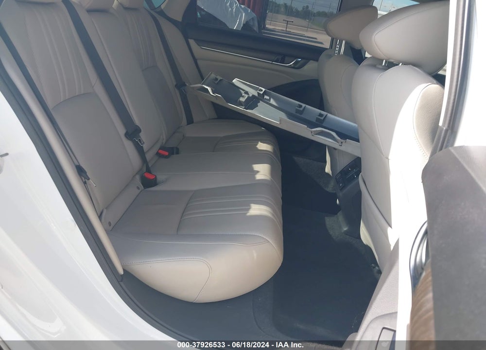 2022 HONDA ACCORD HYBRID TOURING VIN: 1HGCV3F99NA007392
