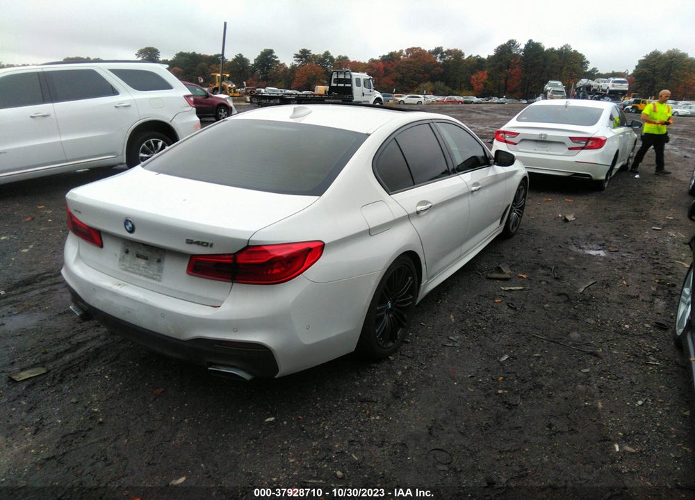 2017 BMW 5 SERIES VIN: WBAJE7C34HG888224