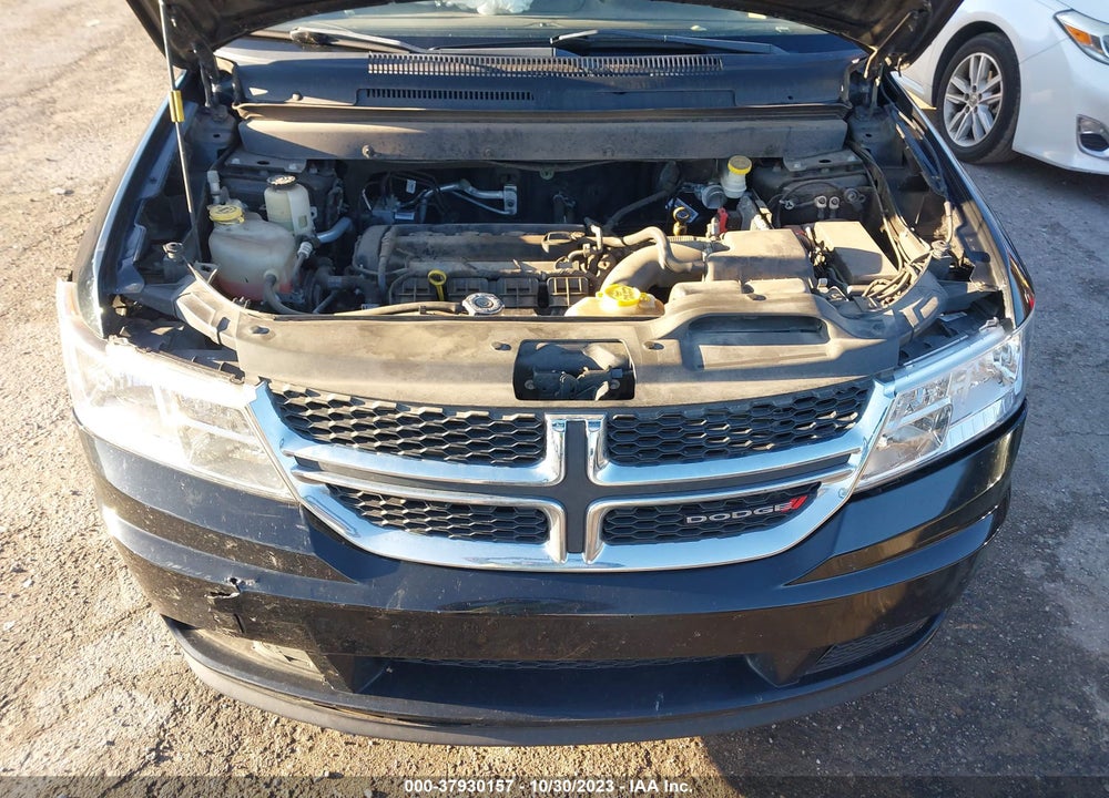 2018 DODGE JOURNEY SE VIN: 3C4PDCAB5JT219108