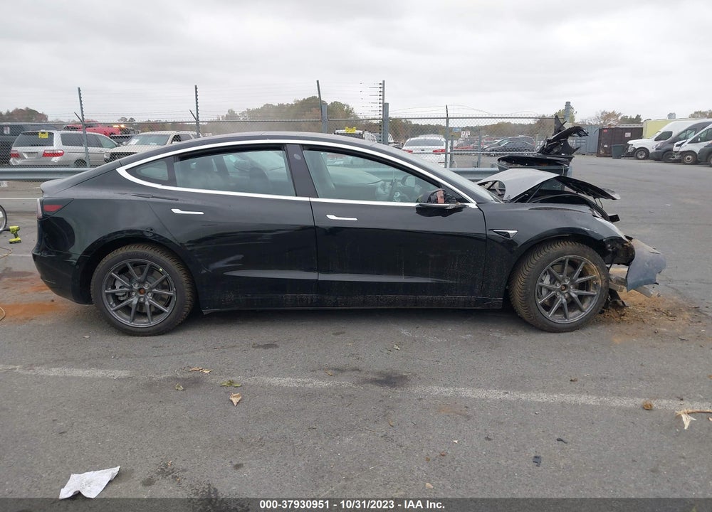 2018 TESLA MODEL 3 PERFORMANCE/LONG RANGE VIN: 5YJ3E1EB9JF072011