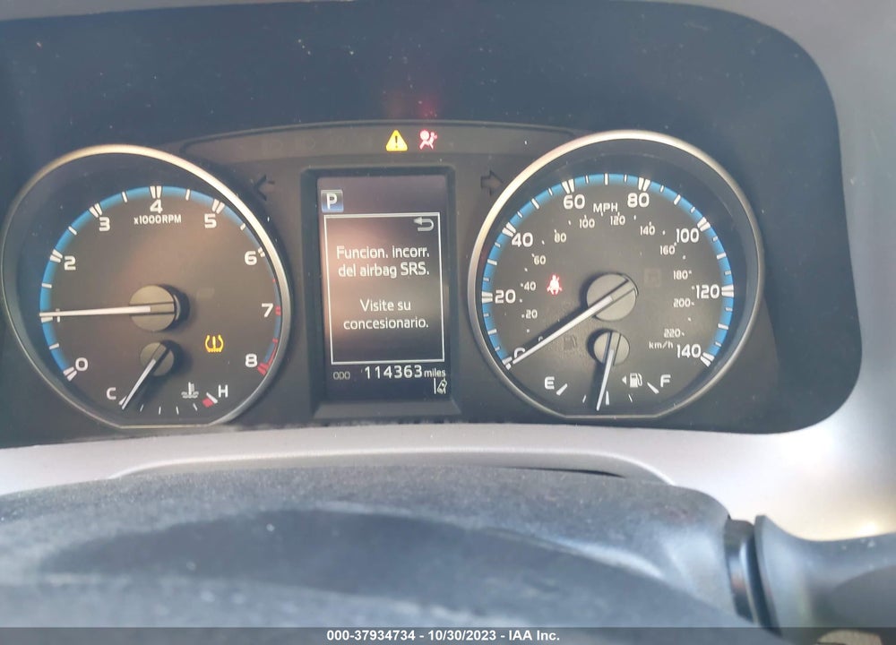 2018 TOYOTA RAV4 LE VIN: 2T3ZFREV4JW446664