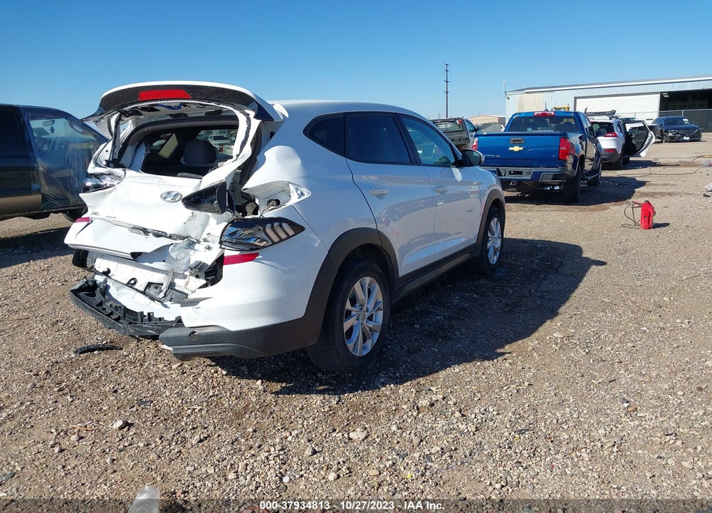 2020 HYUNDAI TUCSON SE VIN: KM8J23A40LU183538