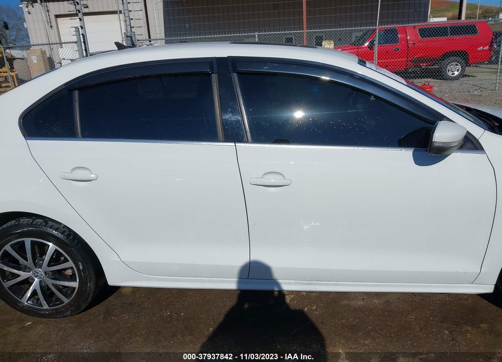 2017 VOLKSWAGEN JETTA 1.4T SE VIN: 3VWDB7AJXHM235541