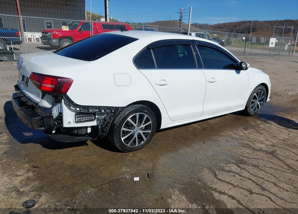 2017 VOLKSWAGEN JETTA 1.4T SE VIN: 3VWDB7AJXHM235541