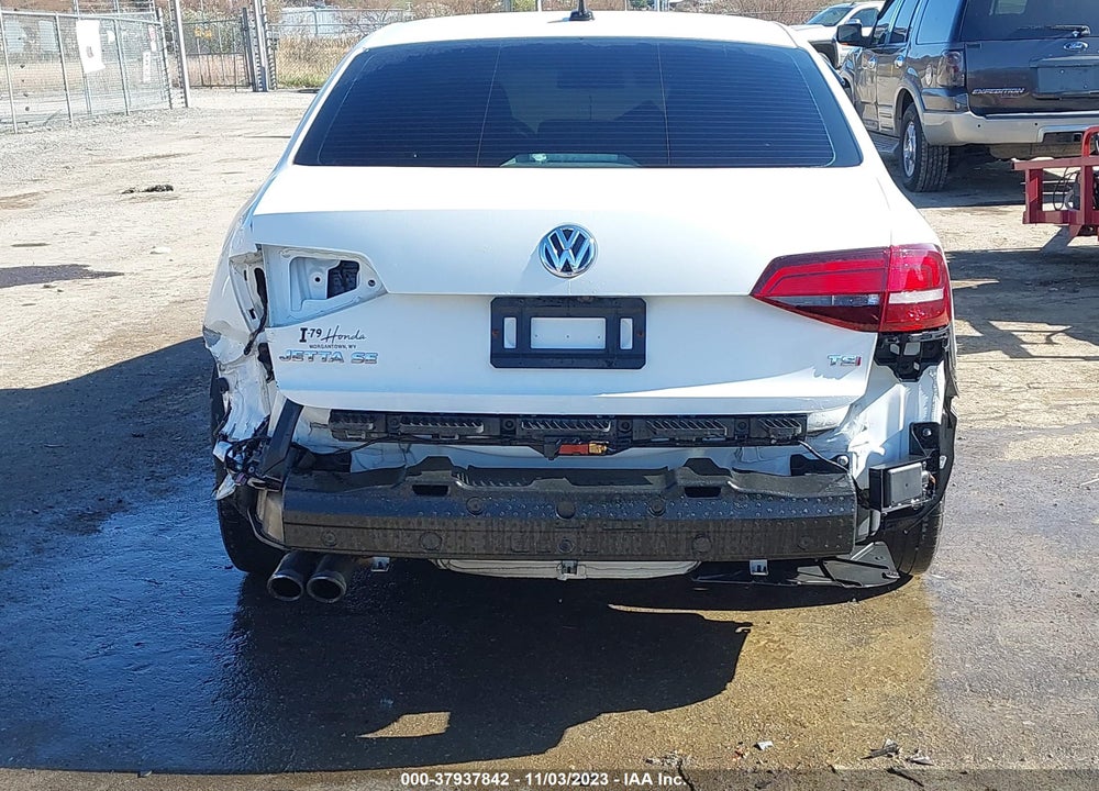 2017 VOLKSWAGEN JETTA 1.4T SE VIN: 3VWDB7AJXHM235541