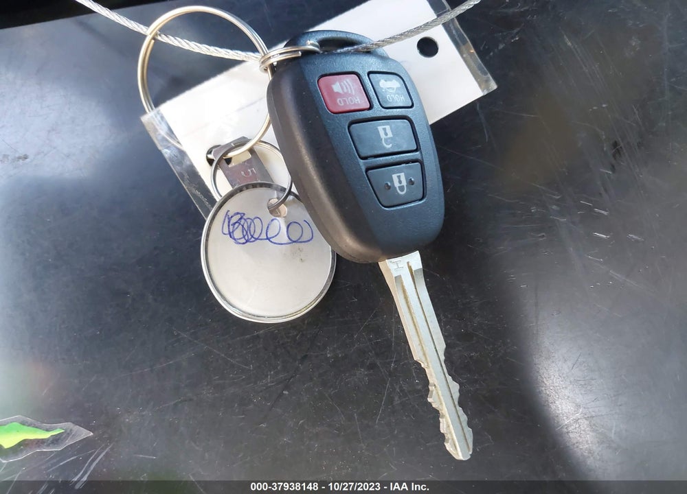 2016 TOYOTA COROLLA LE PLUS VIN: 5YFBURHE3GP432406