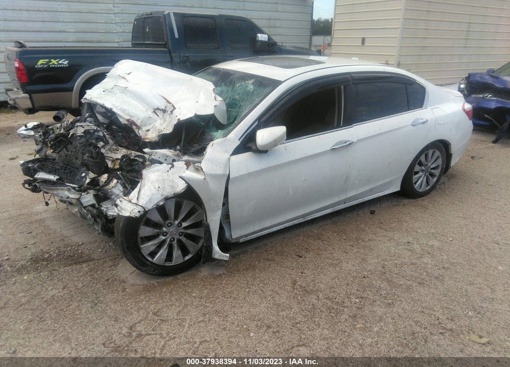 2015 HONDA ACCORD EX-L V-6 VIN: 1HGCR3F89FA037554