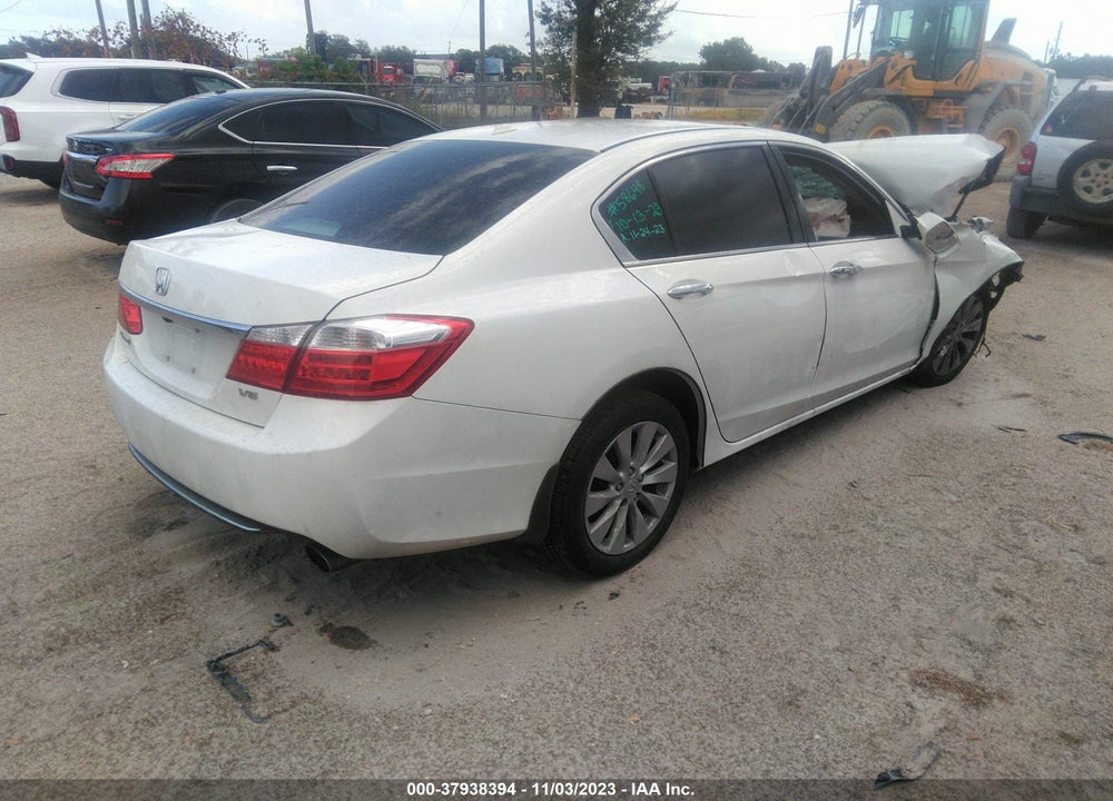 2015 HONDA ACCORD EX-L V-6 VIN: 1HGCR3F89FA037554