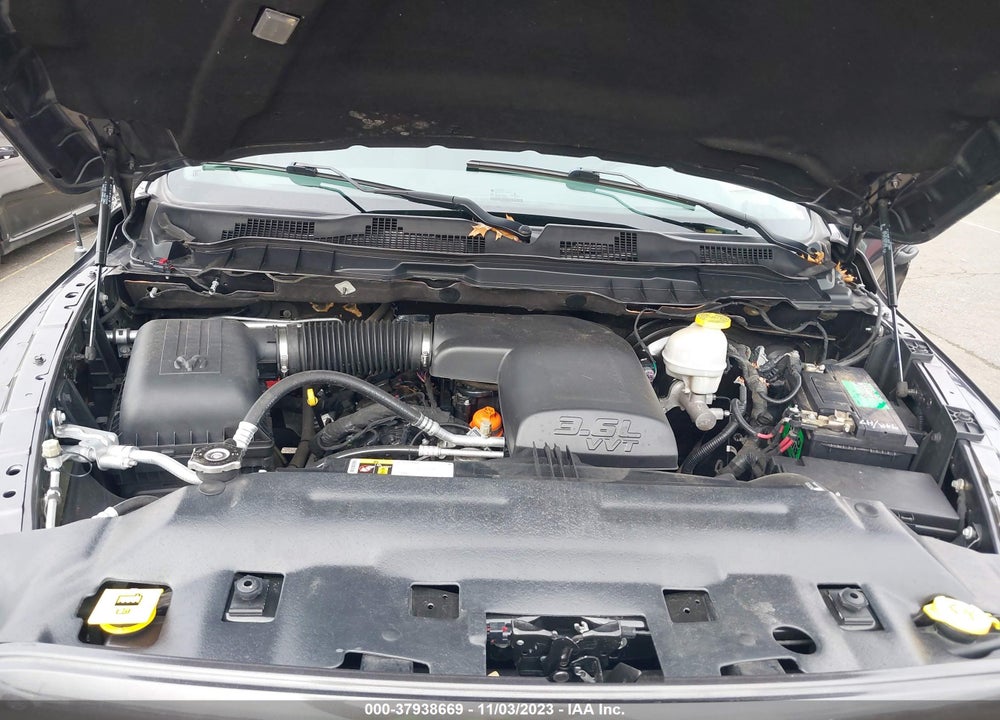 2017 RAM 1500 SLT VIN: 1C6RR7GG6HS540727