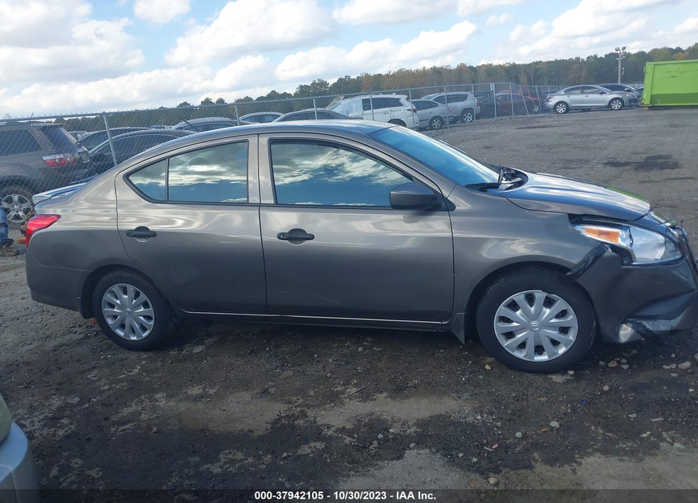 2017 NISSAN VERSA 1.6 S+ VIN: 3N1CN7AP2HL835022