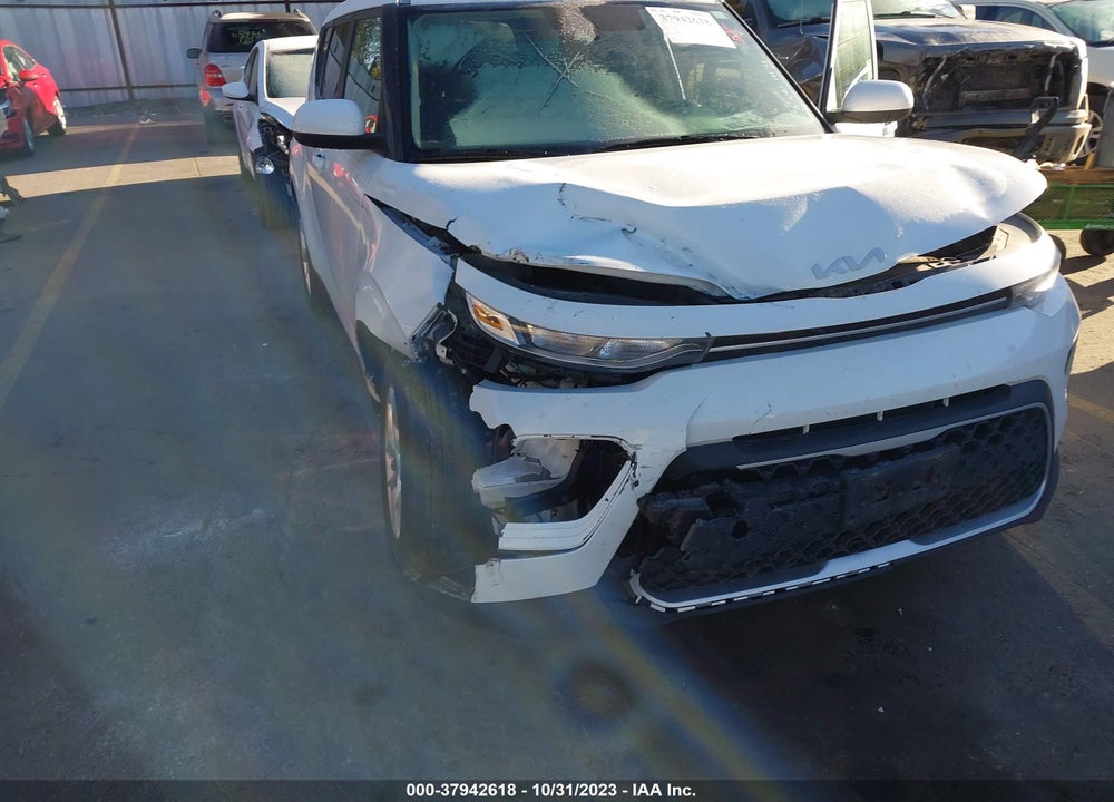 2022 KIA SOUL LX VIN: KNDJ23AU1N7176152